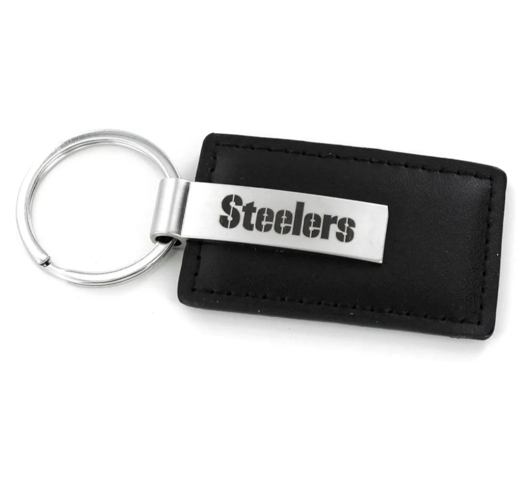 Pittsburgh Steelers Black Leather Key Ring image