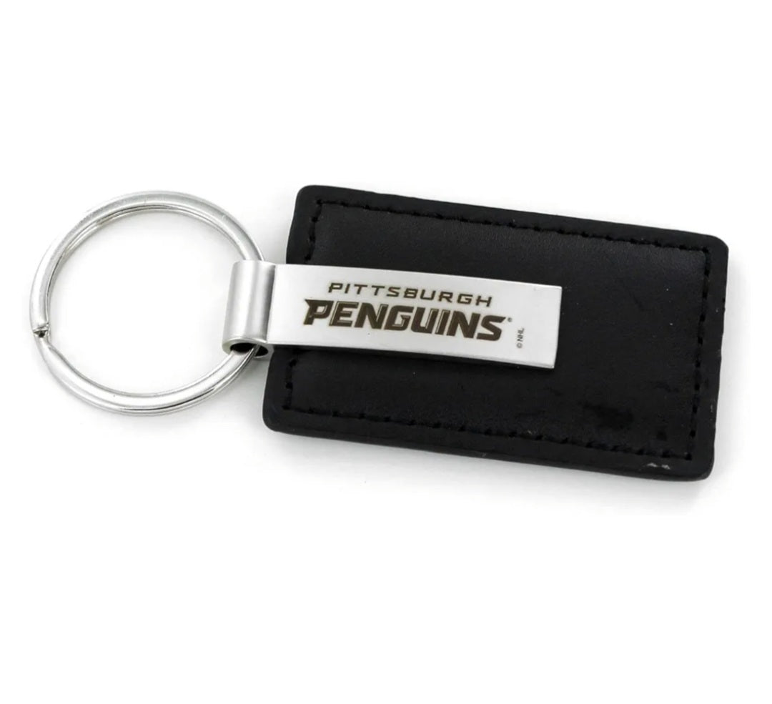 Pittsburgh Penguins Black Leather Key Ring image 0