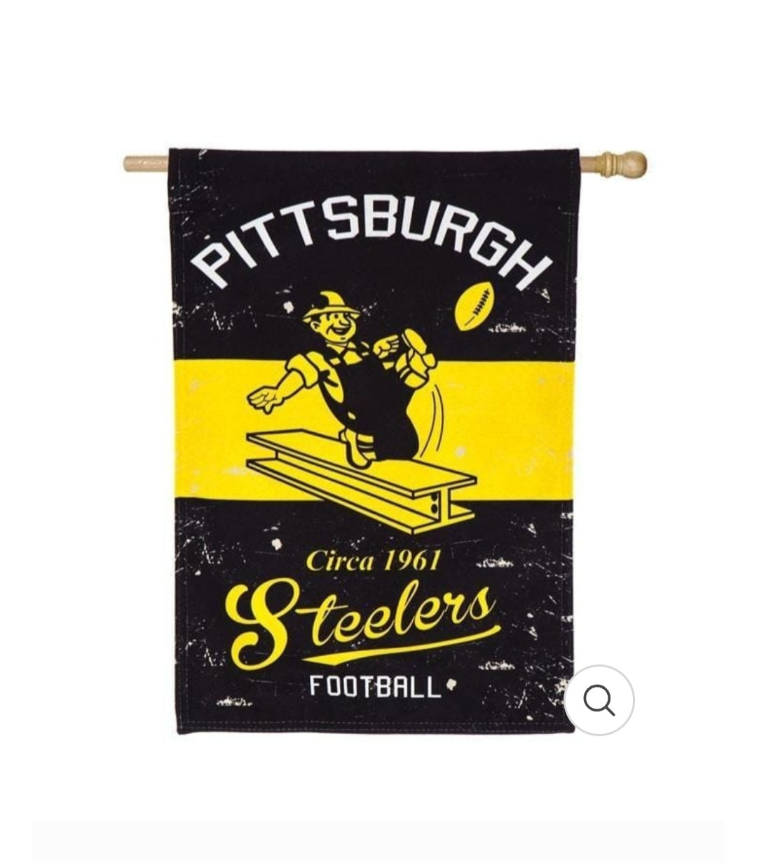 Pittsburgh Steelers 28x44 Circa Flag image 